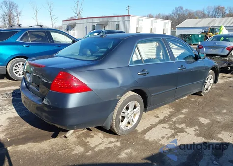 2007 Honda Accord 2.4 Ex from USA, damaged, VIN 1HGCM56817A122951